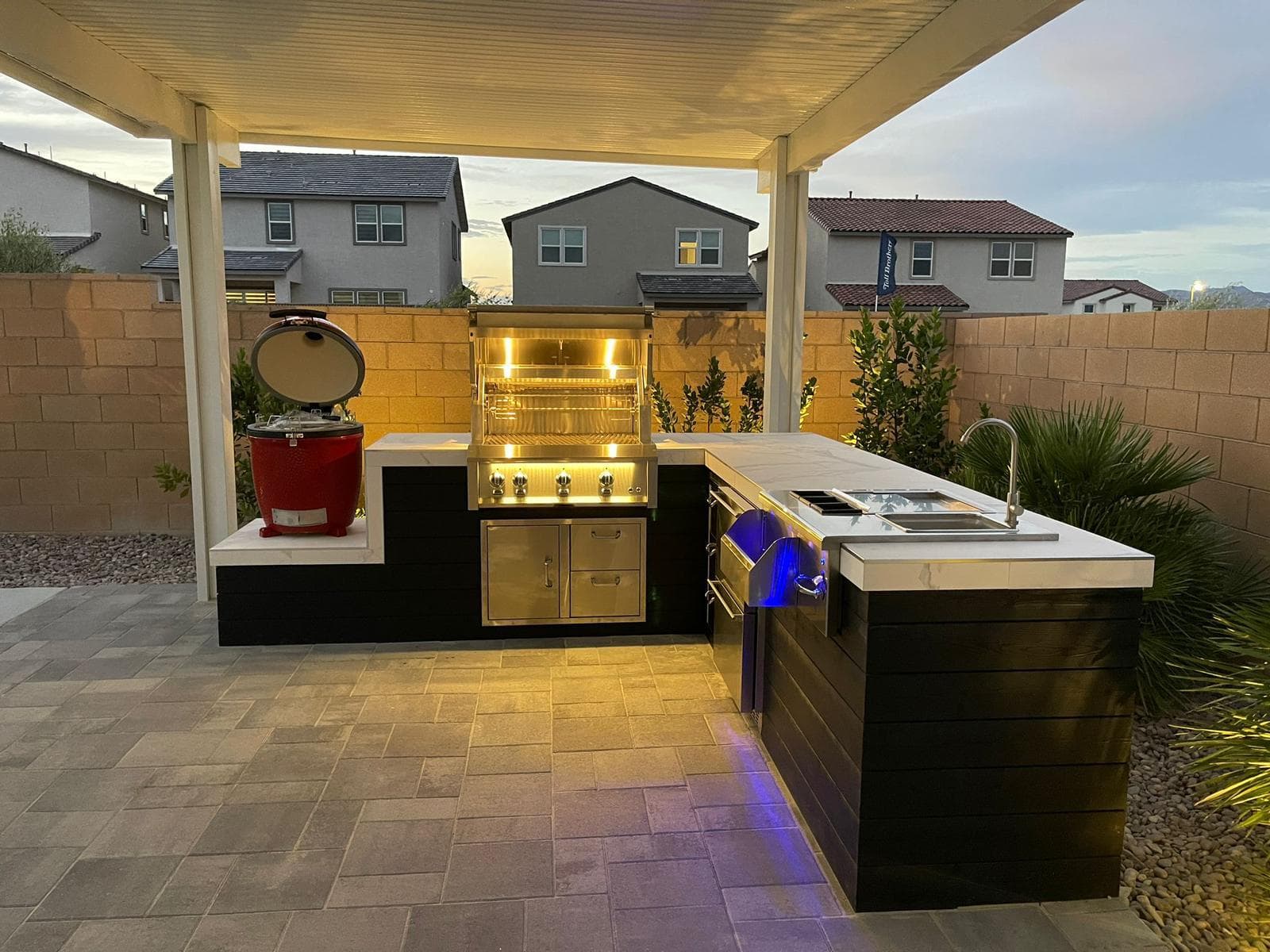 Shop Outdoor