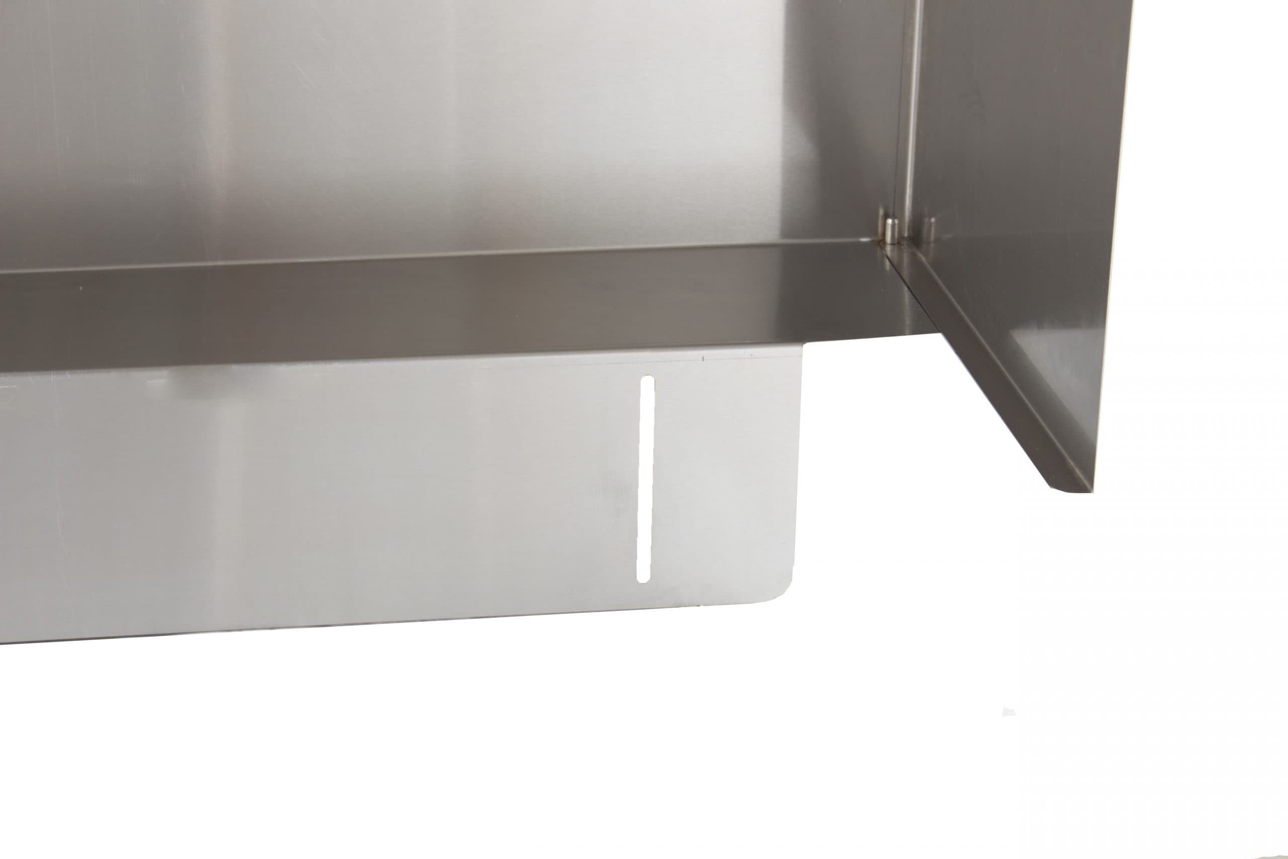 Blaze 3-Burner LUX Grill Wind Guard